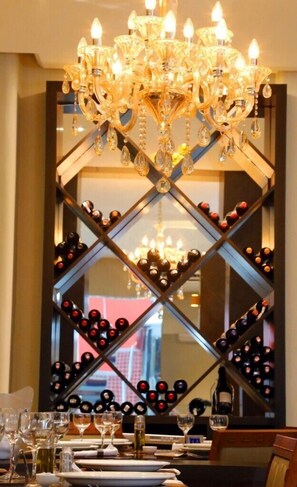 Se sirven desayunos, almuerzos, cenas y cocina internacional