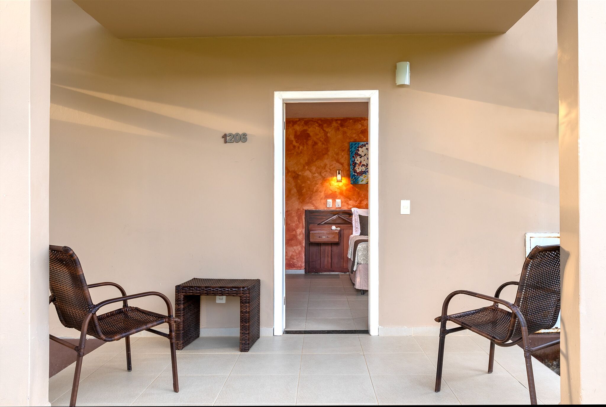 quarto standard | 1 bedroom, minibar, in-room safe, individually decorated