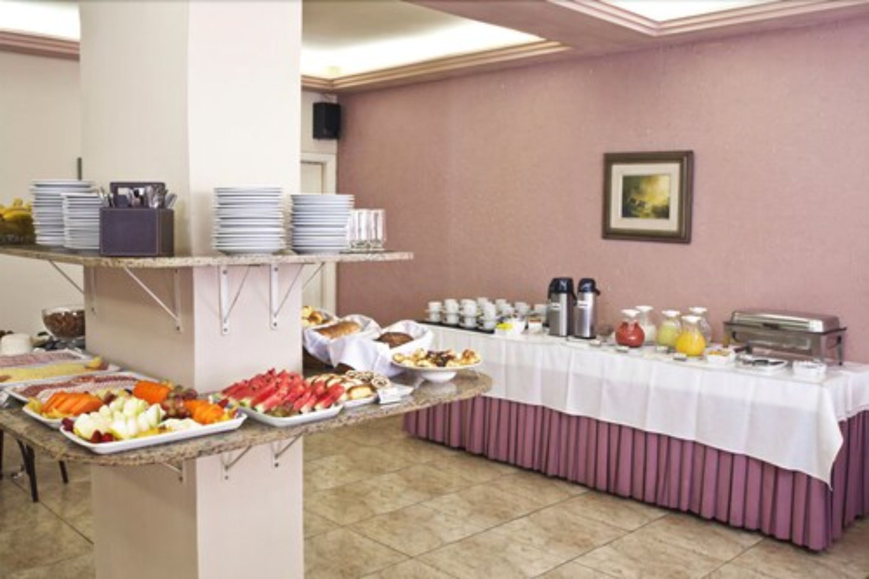 Petit déjeuner buffet compris tous les jours