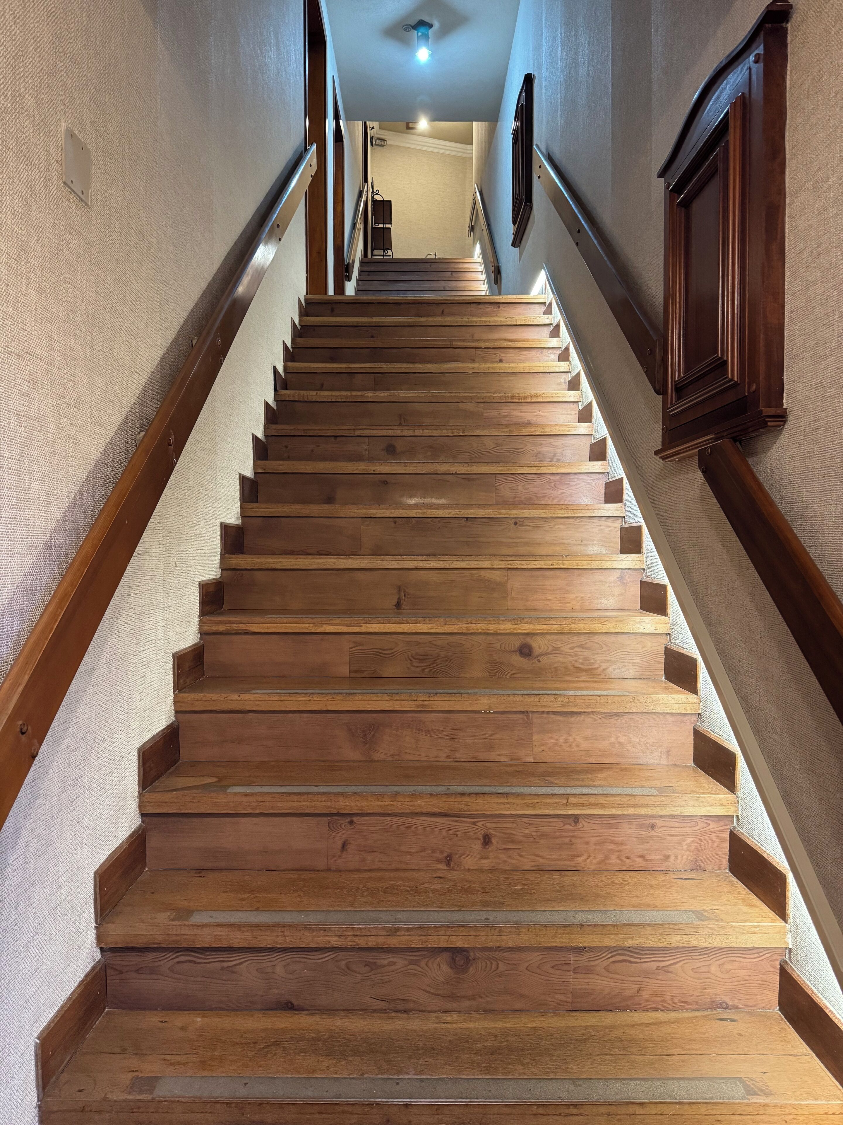 quarto tematico bosque | premium bedding, down duvets, minibar, in-room safe