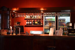 Bar (en la propiedad)