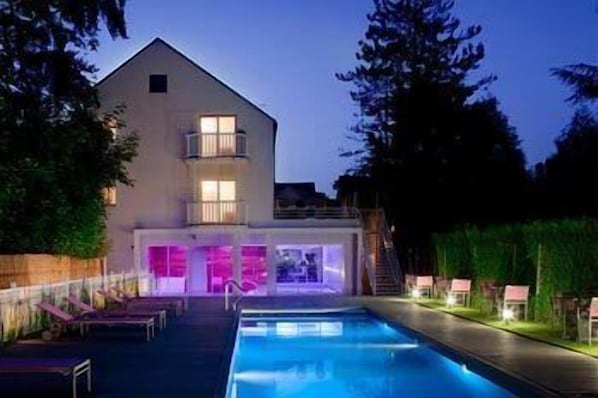 Piscine extérieure