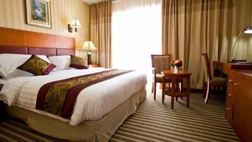 Minibar, in-room safe, desk, soundproofing