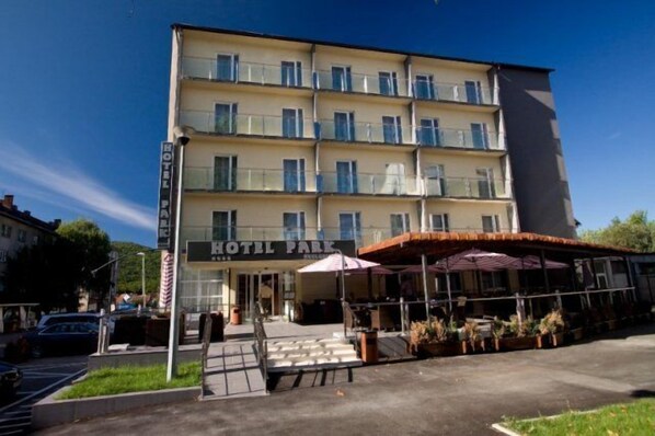 Façade de l’hébergement