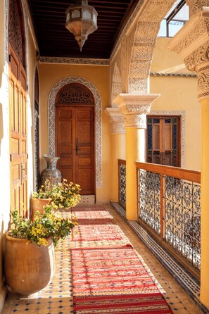 Interior detail - Riad Layalina (Fes)