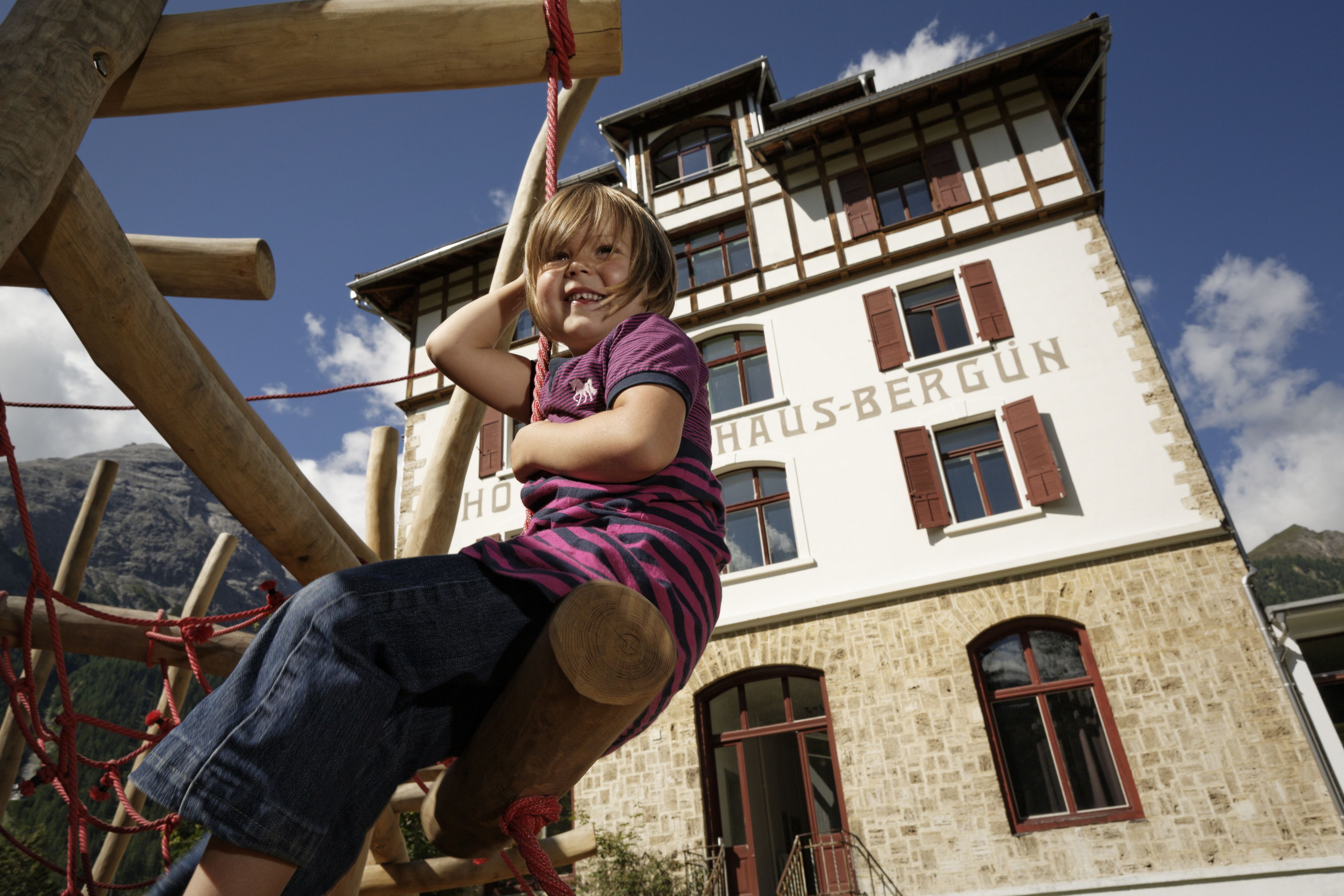 children’s play area – outdoor