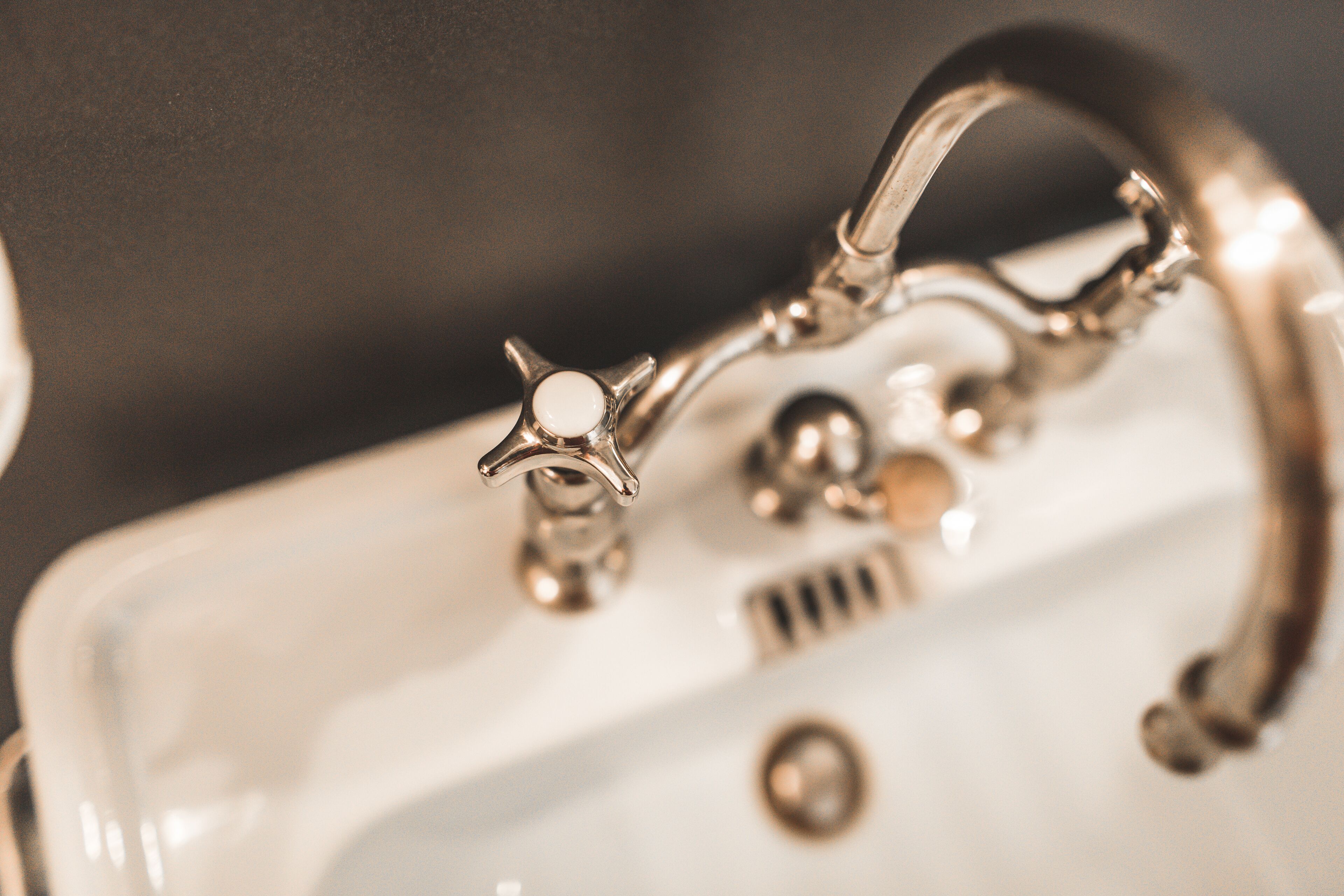 double or twin room, shared bathroom | individually decorated, individually furnished, cots/infant beds