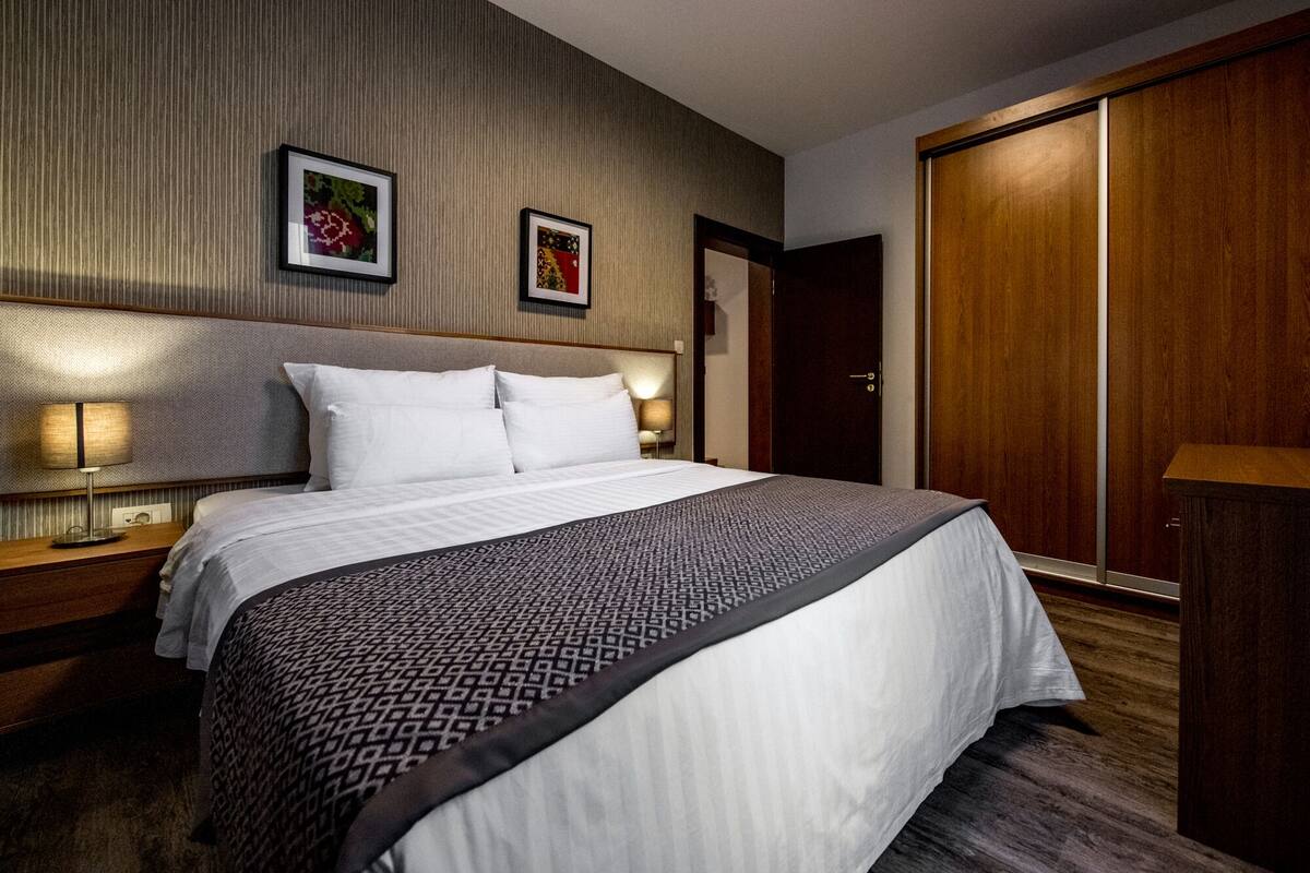 Minibar, in-room safe, desk, soundproofing
