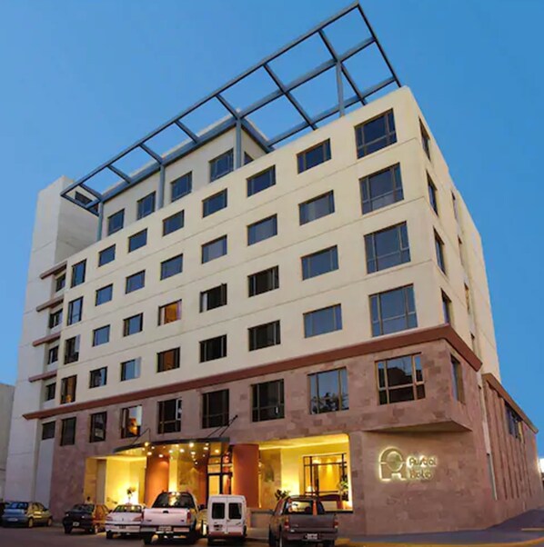 Exterior - Austral Express (Comodoro Rivadavia)