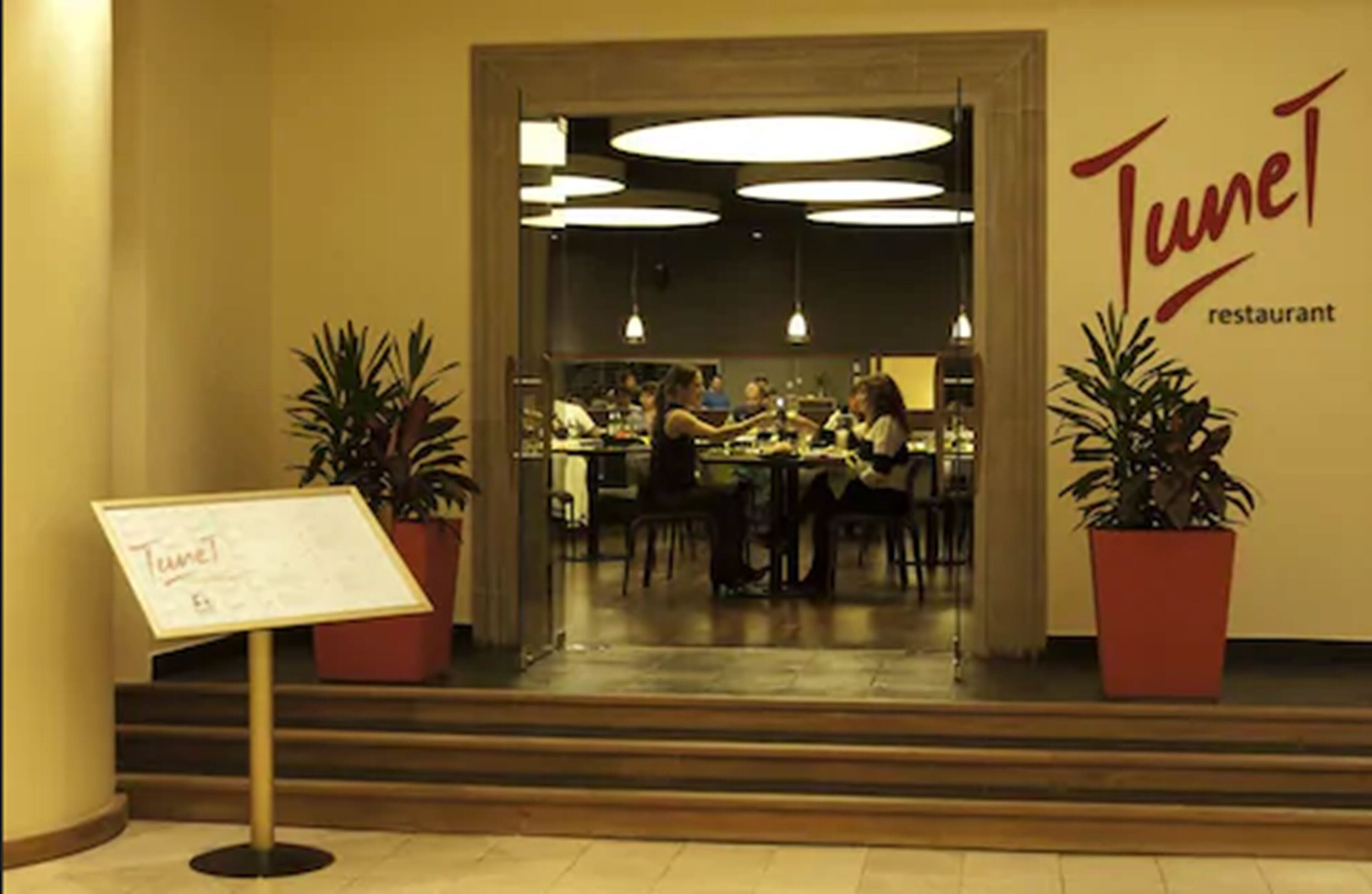 Photo - Austral Express