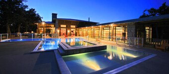 Albirondack Park Camping Lodge and Spa