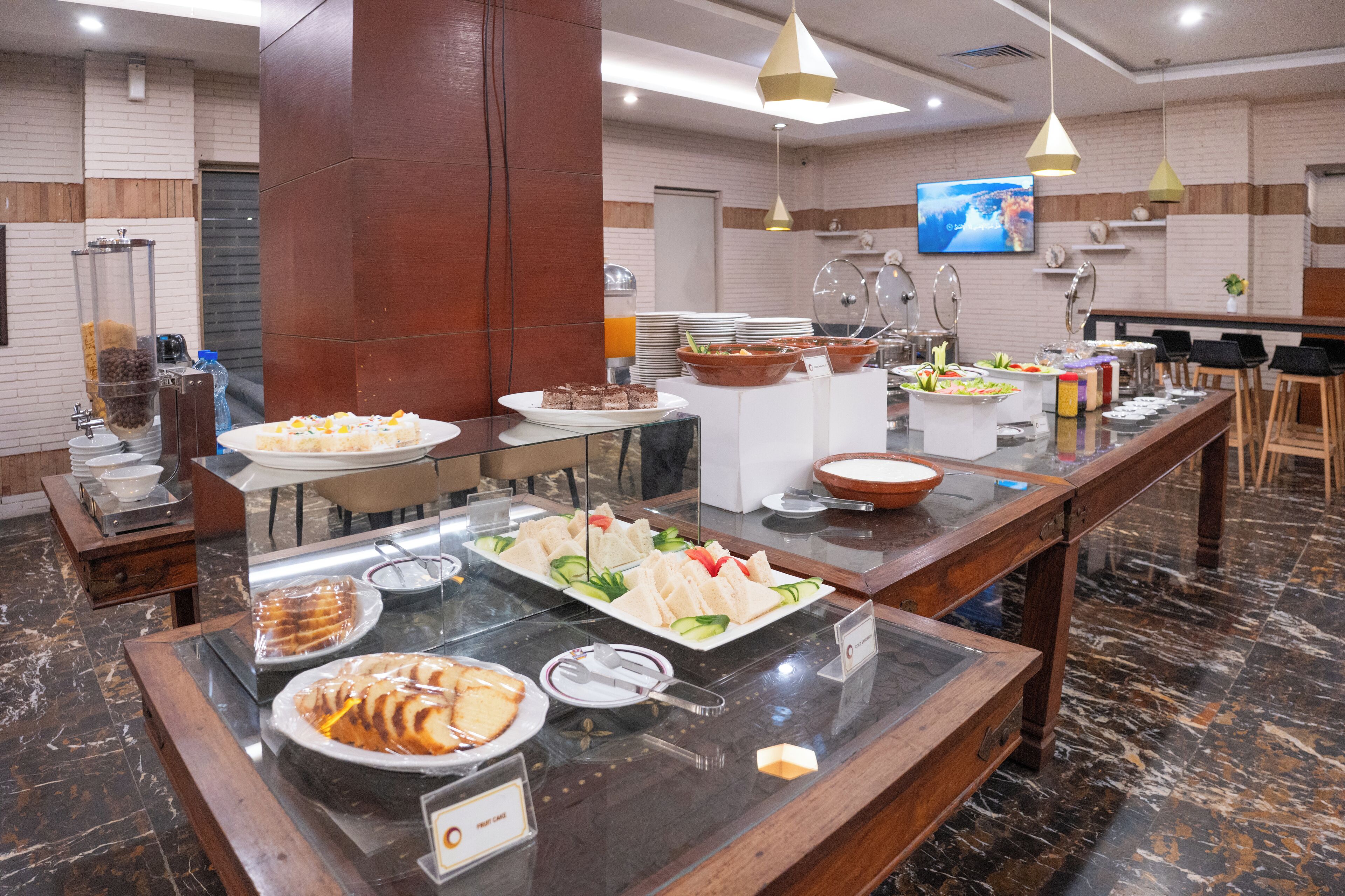 Petit déjeuner buffet compris tous les jours