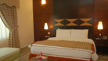 Minibar, in-room safe, desk, blackout curtains