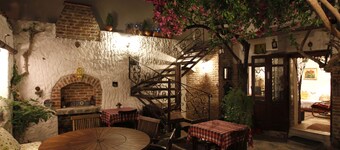 Nazhan Hotel - Boutique Class