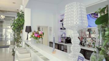 Coin salon dans le hall