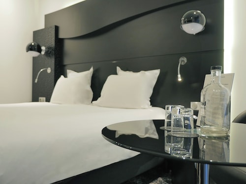 Kyriad Prestige Perpignan Centre Gare (9)