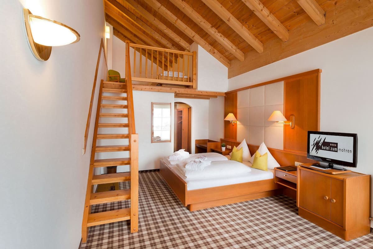 1 bedroom, in-room safe, desk, soundproofing