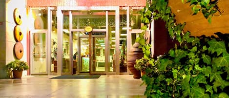 Economy Double Room | Front of property