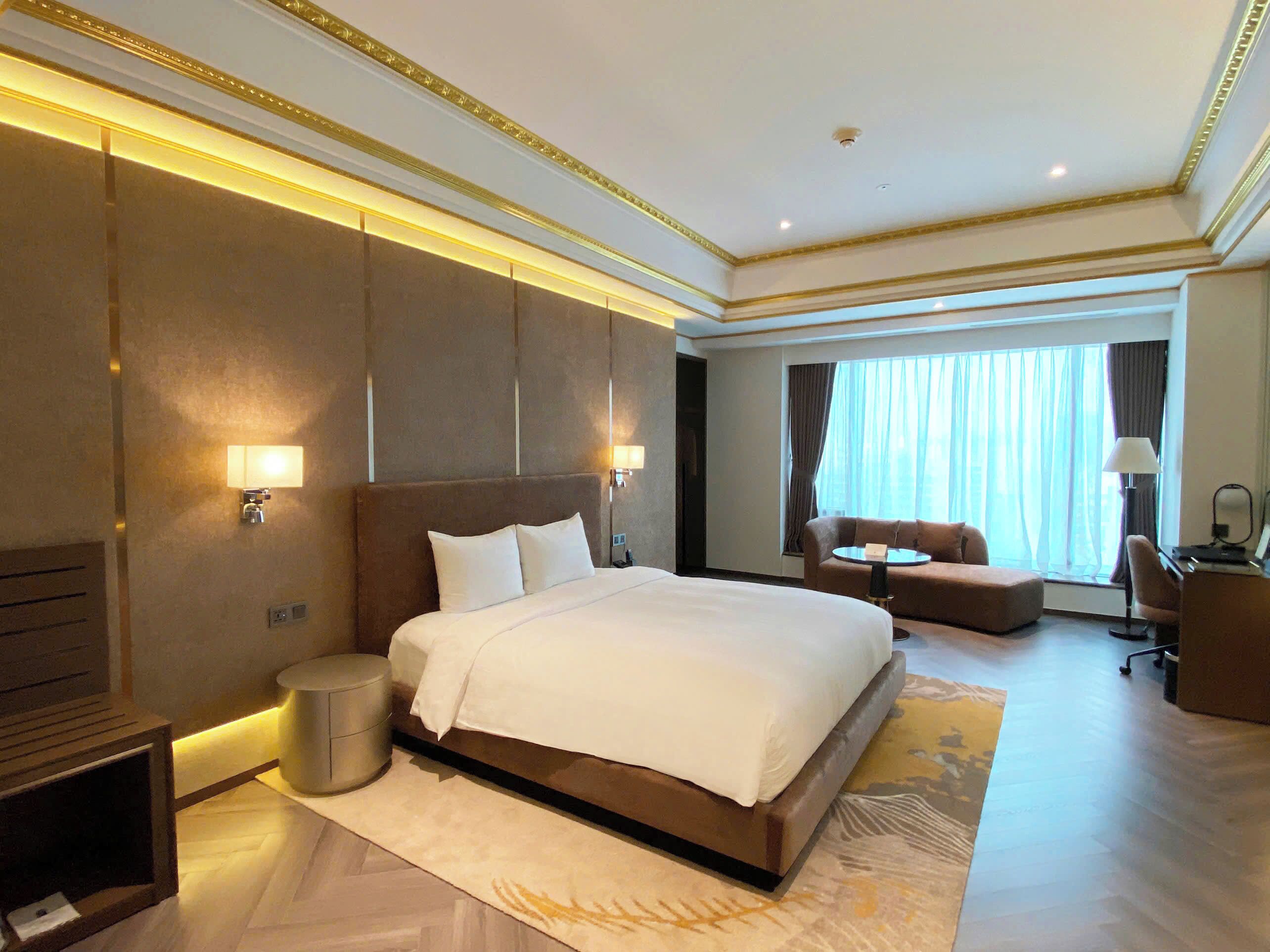 디럭스룸 | 미니바, 객실 내 금고, 책상, 암막 커튼