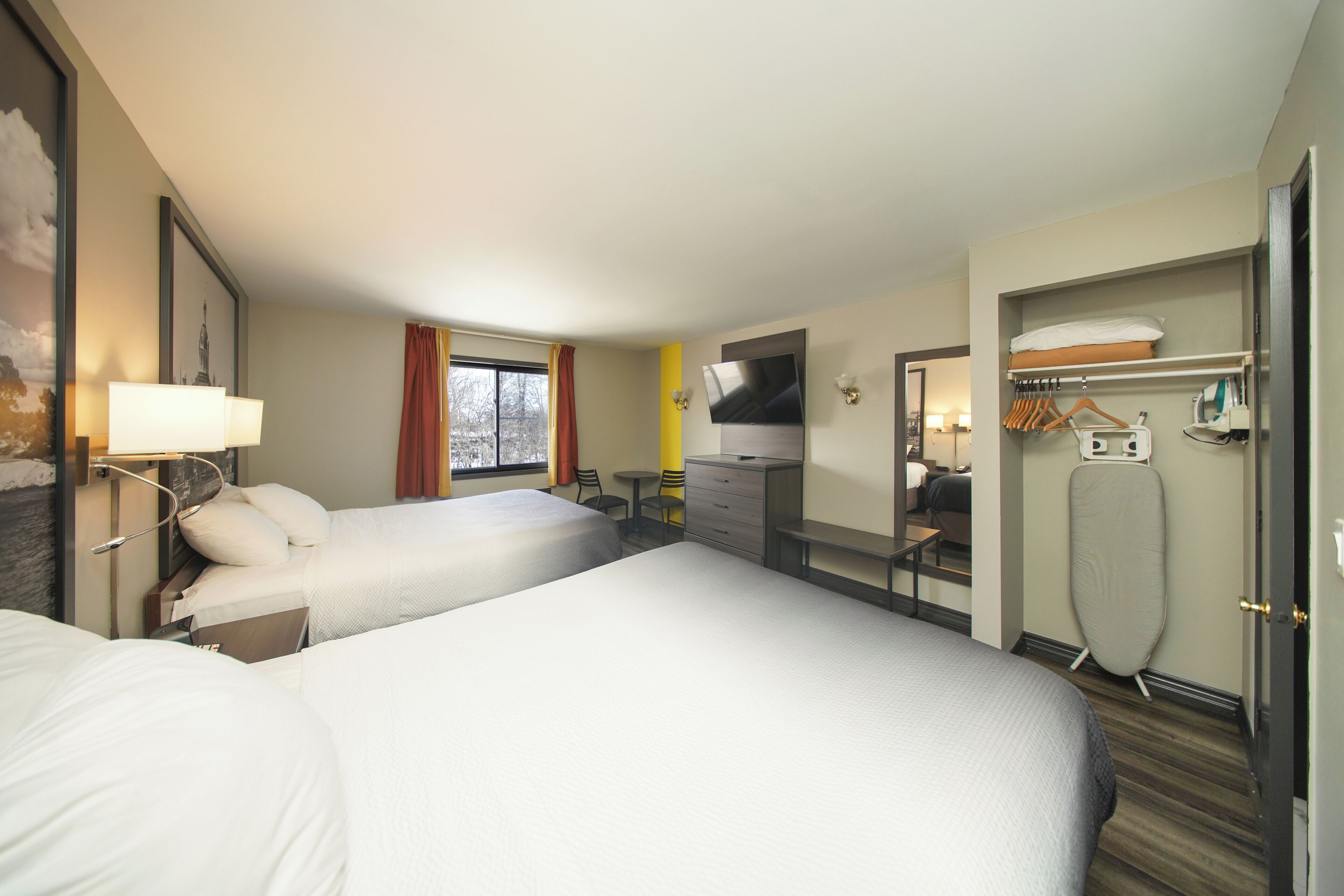 Foto - Super 8 by Wyndham Kingston