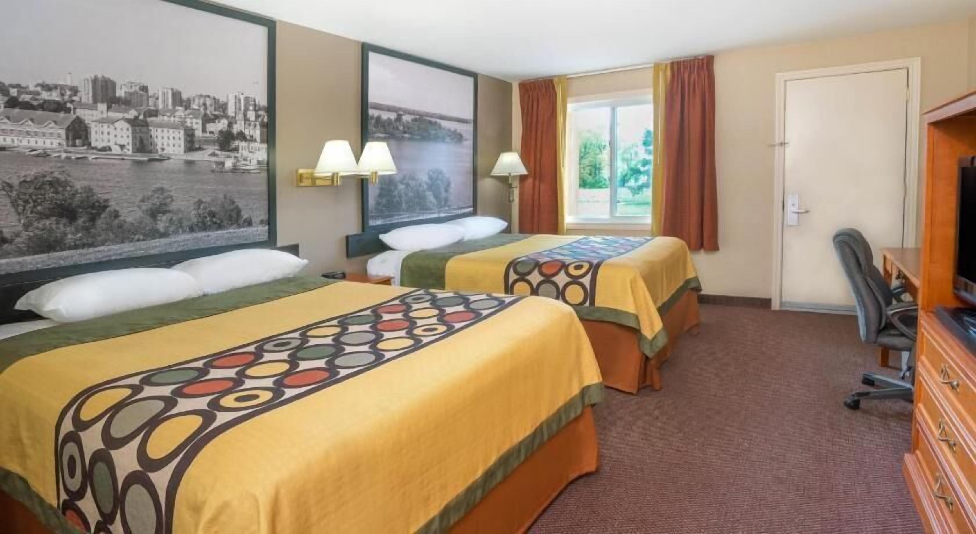 Schreibtisch, Bügeleisen/Bügelbrett, kostenloses WLAN, Bettwäsche