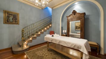 Espace de soins pour les couples, soins corporels, soins d'hydrothérapie