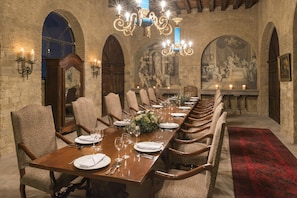 Banquet hall - Hotel Museo Palacio de San Agustin (San Luis Potosi)