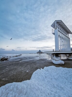 Beach nearby - Hotel Weißes Schloß (Heringsdorf)