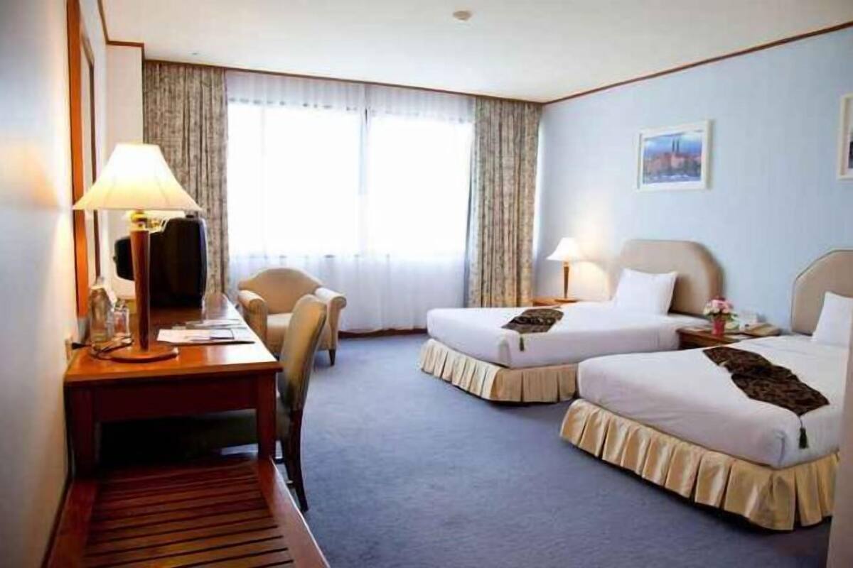 Minibar, in-room safe, desk, rollaway beds