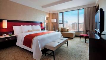 Minibar, in-room safe, desk, laptop workspace