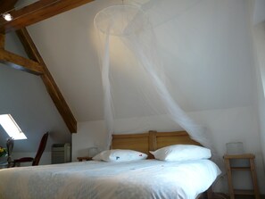 Soundproofing, free WiFi - Les Tilleuls (Neung-sur-Beuvron)