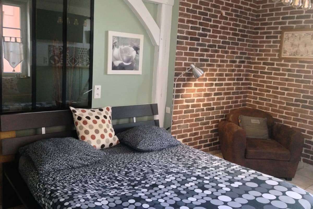 1 habitación, insonorización y wifi gratis