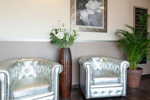 Superior Double Room | Living area | Flat-screen TV