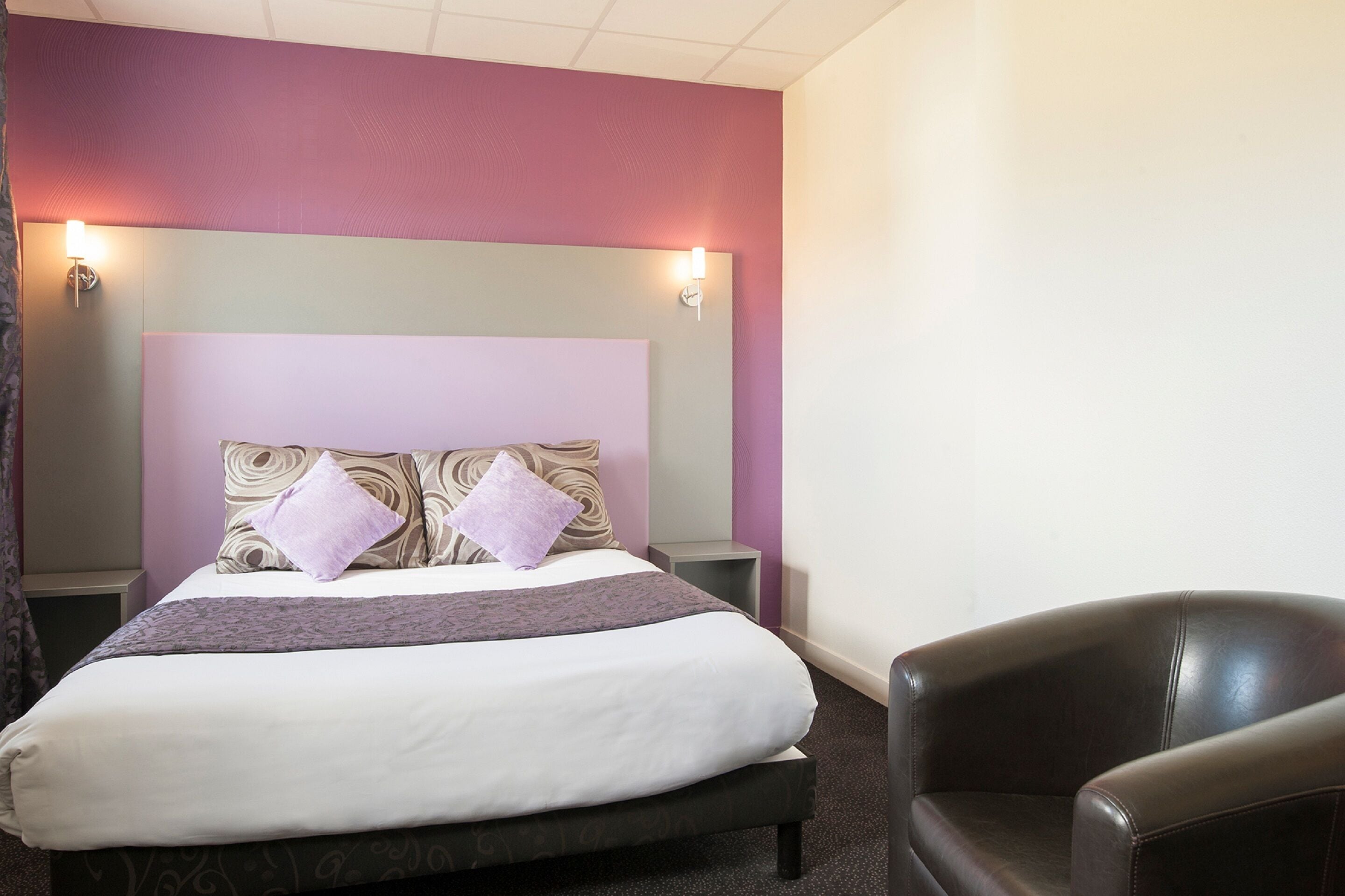 superior double room | desk, blackout curtains, free wifi