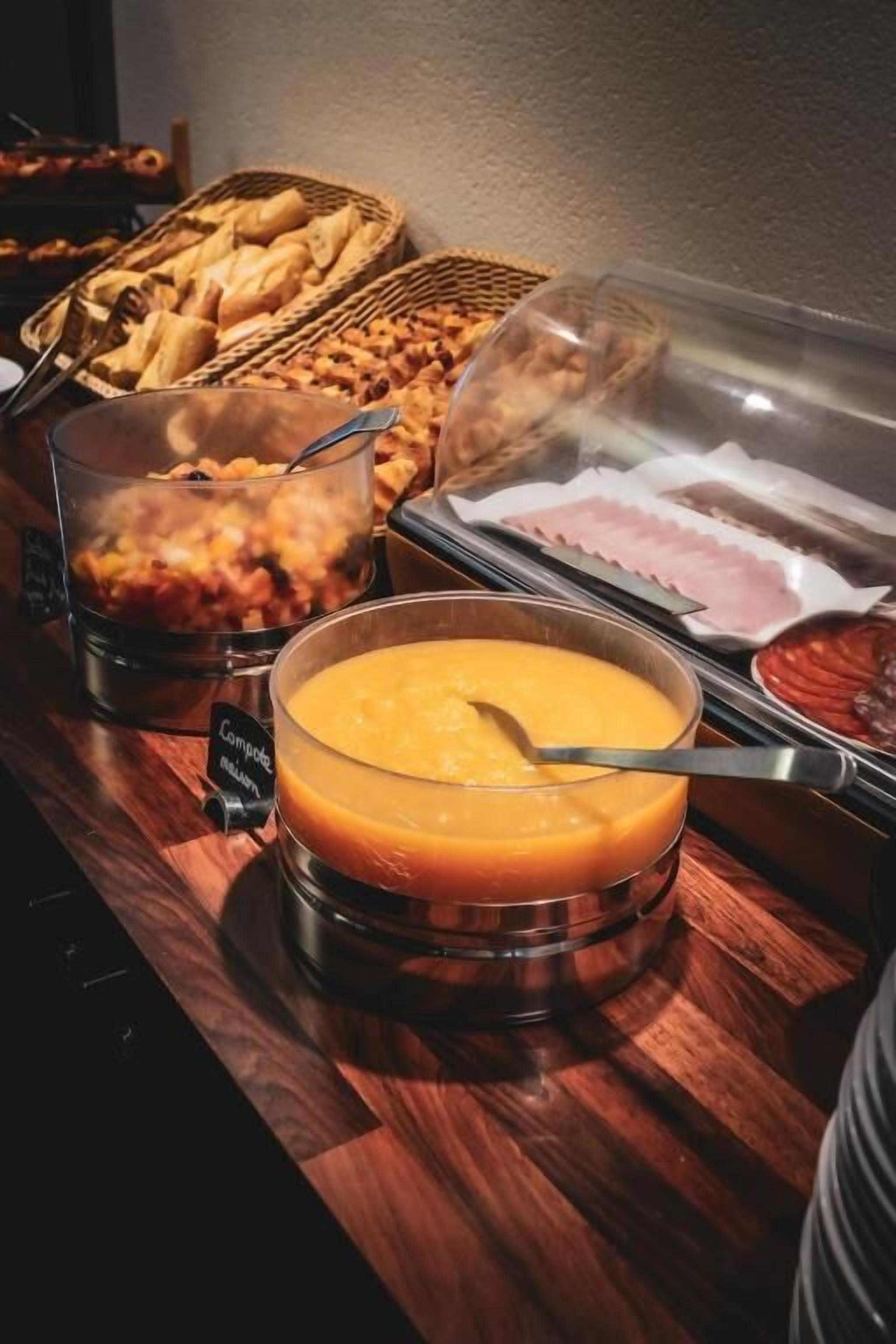 desk, blackout curtains, free wifi