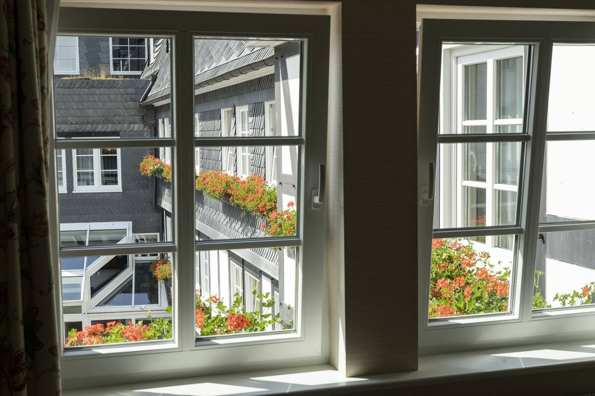 single room | view from room