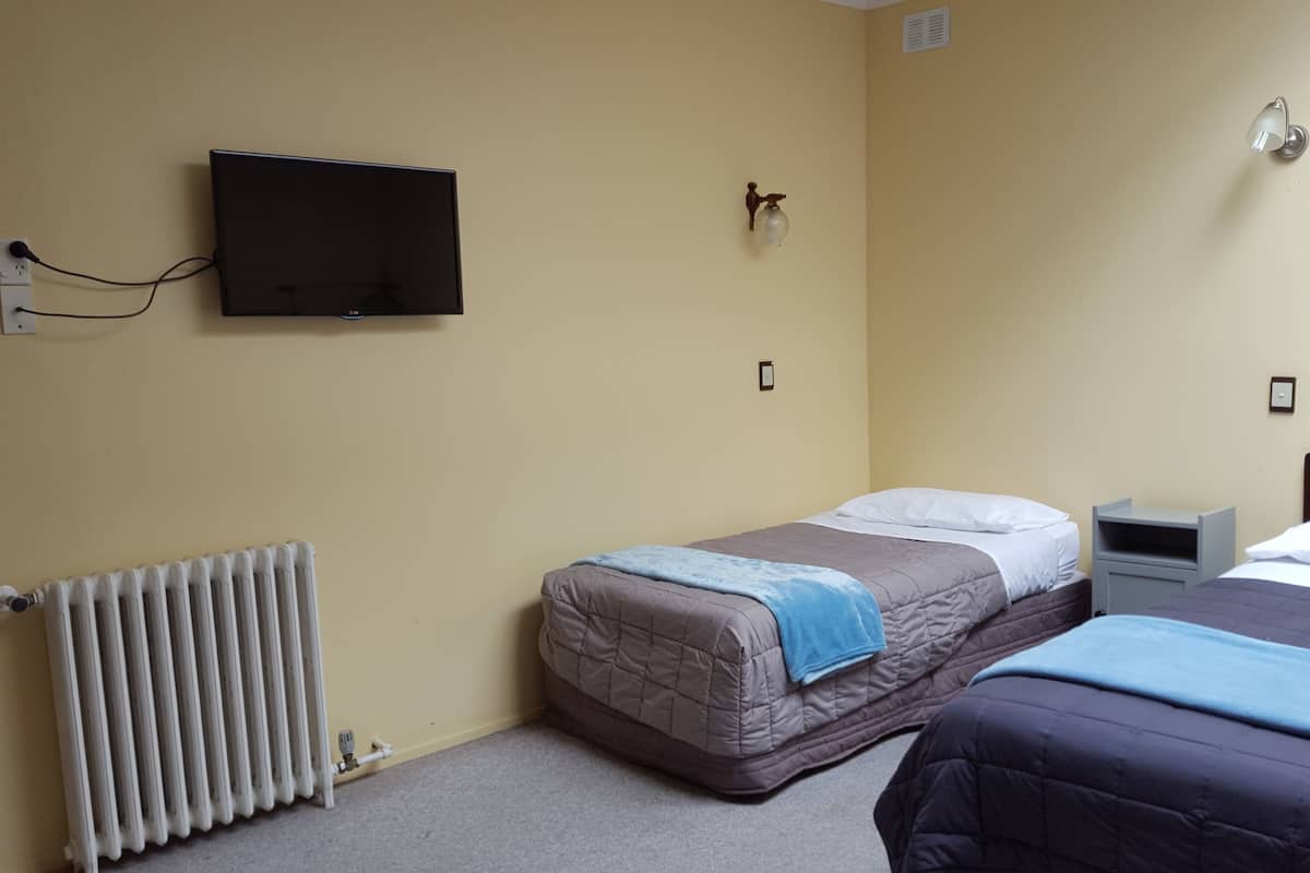 Triple Room with Spa Bath