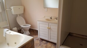 Appartement Supérieur (Apartment for 6) | Salle de bain