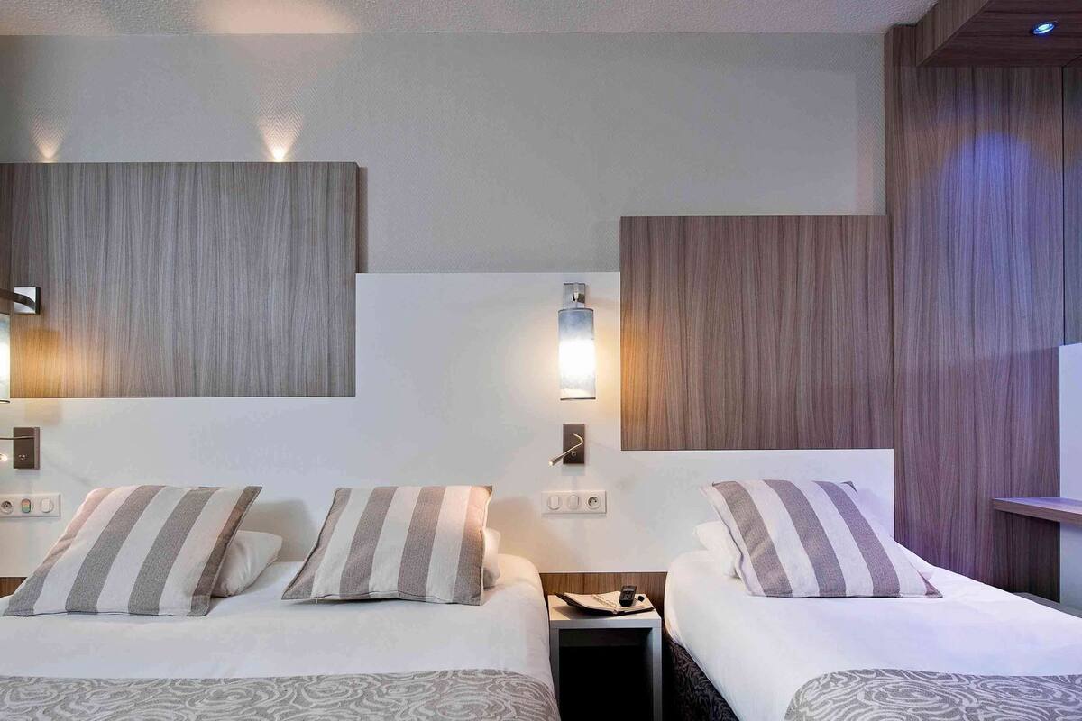 1 soveværelse, premium-sengetøj, skrivebord, mørklægningsgardiner