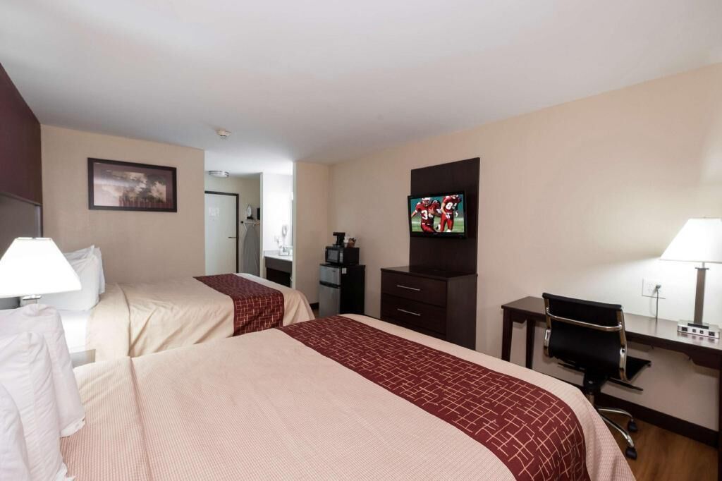 โต๊ะทำงาน, เตารีด/โต๊ะรีดผ้า, Wi-Fi ฟรี, ผ้าปูที่นอน