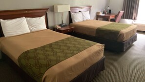 Pillowtop-Betten, Schreibtisch, Bügeleisen/Bügelbrett, kostenloses WLAN