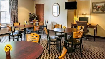 Free buffet breakfast