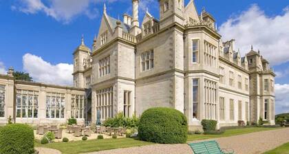 Stoke Rochford Hall