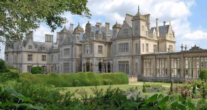 Stoke Rochford Hall