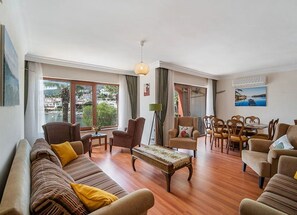 Fora Evim 3+1 Apart Oda | Living area | LED TV - Fora Apart Hotel (Datça)