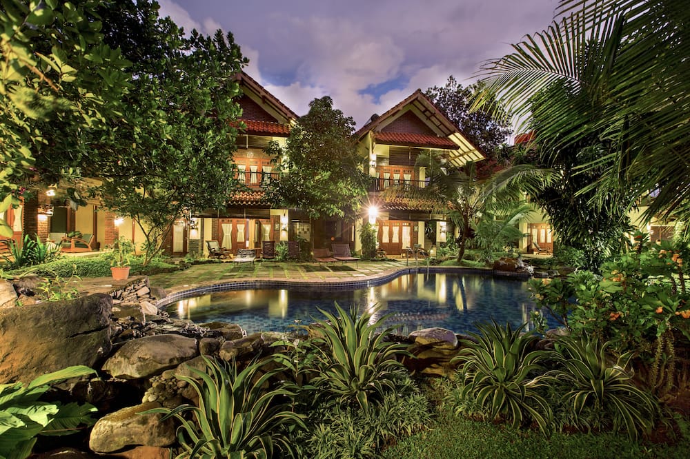 Duta Garden Hotel