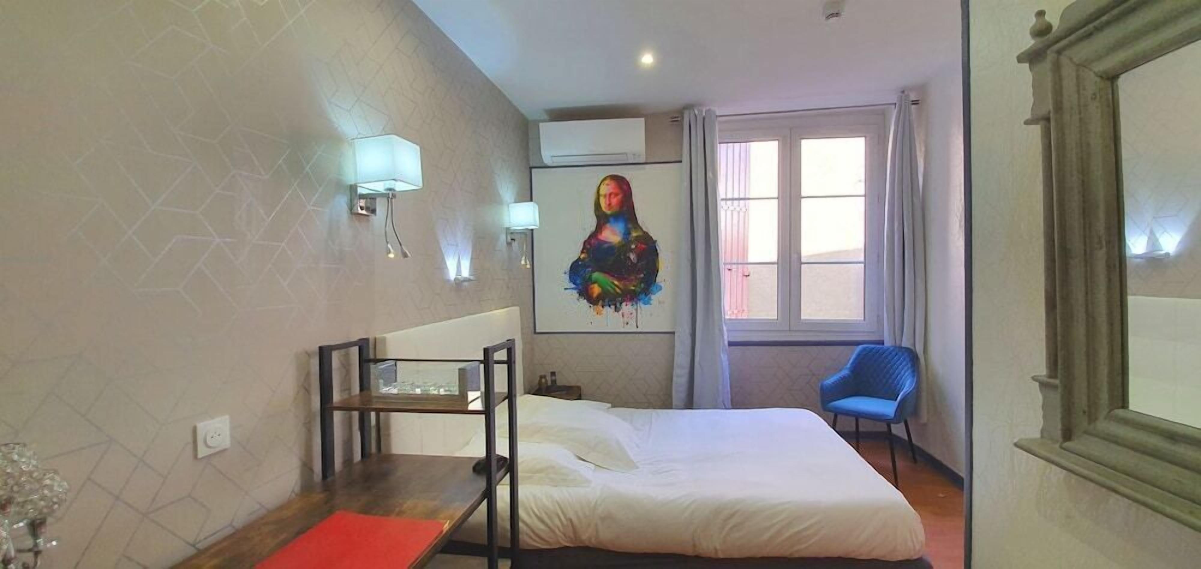 Hochwertige Bettwaren, Tempur-Pedic-Betten, Minibar, Zimmersafe