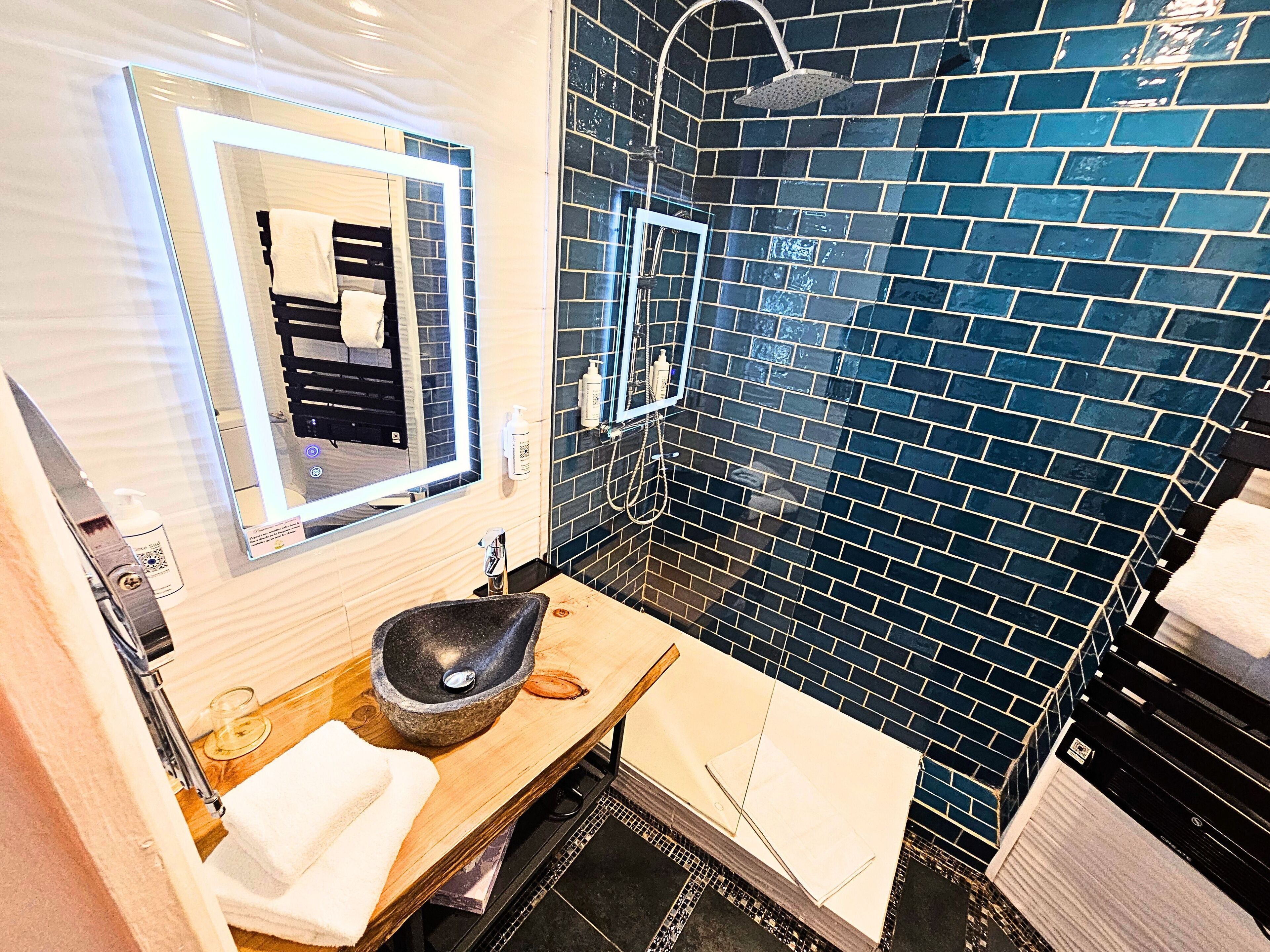 superior double room | bathroom | bathtub, designer toiletries, hair dryer, towels