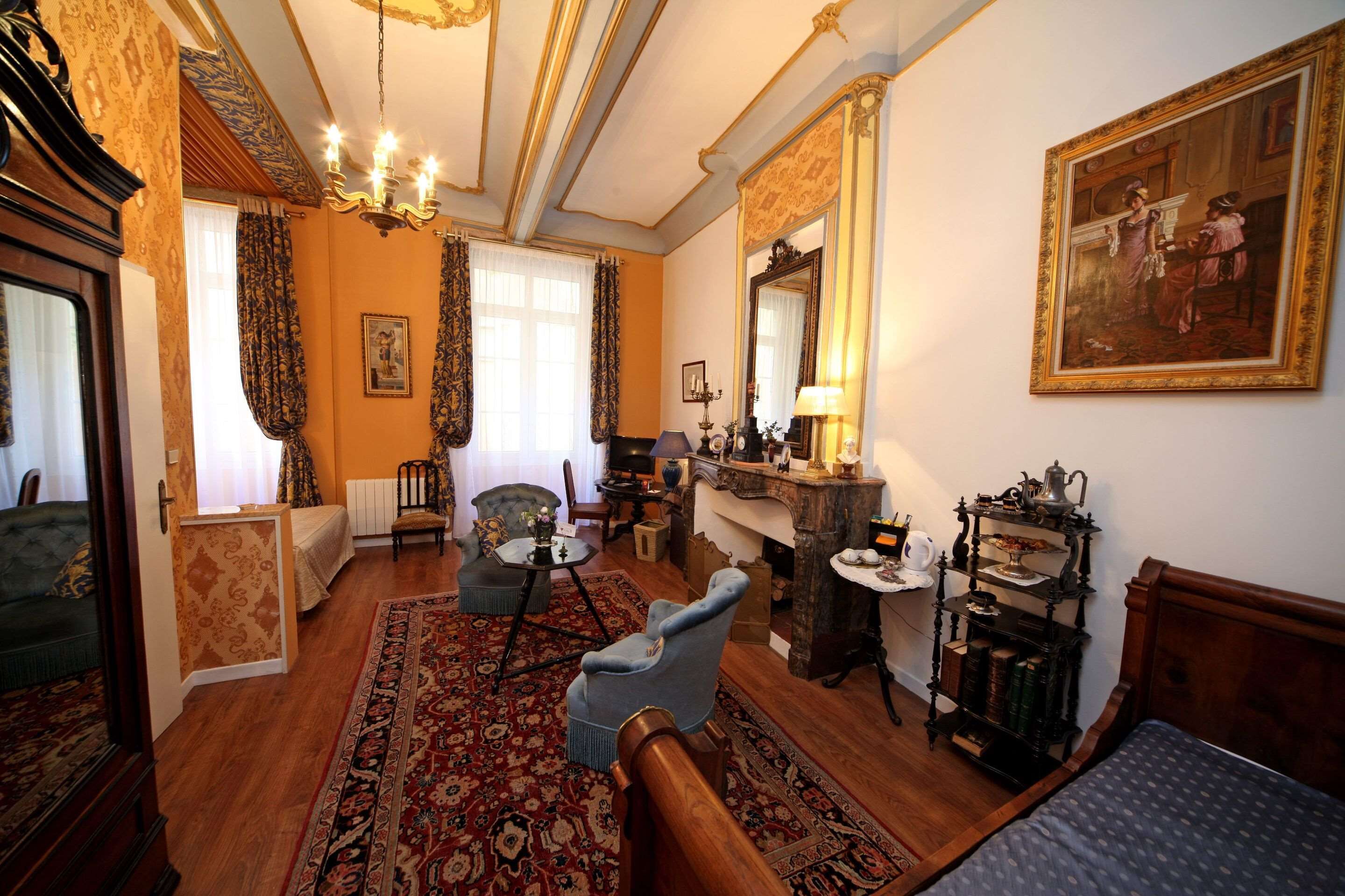 1 bedroom, premium bedding, tempur-pedic beds, minibar