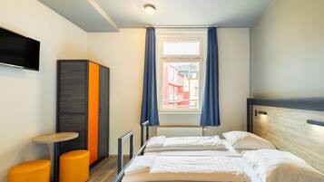 Zweibettzimmer | 1 Schlafzimmer, Zimmersafe, individuell dekoriert
